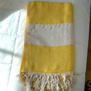 Turkish Towel, Blanket, Shawl, Throw 100% Cotton for Beach, Bath or Picnics NWT
